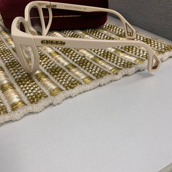 Gucci Cream Women's Eyeglasses - Picture 2 of 4